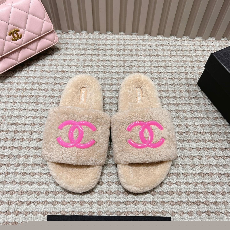 Ch*el slippers